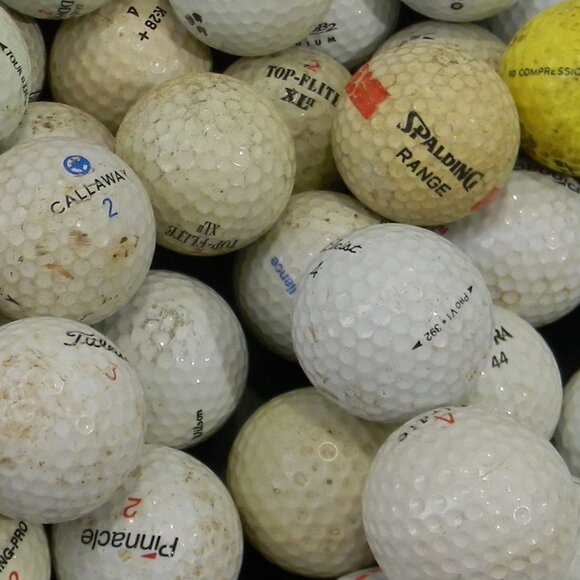 Mixed Lot Of 30+ Practice Golf Balls Top Flight Titleist Others - Picture 2 of 2